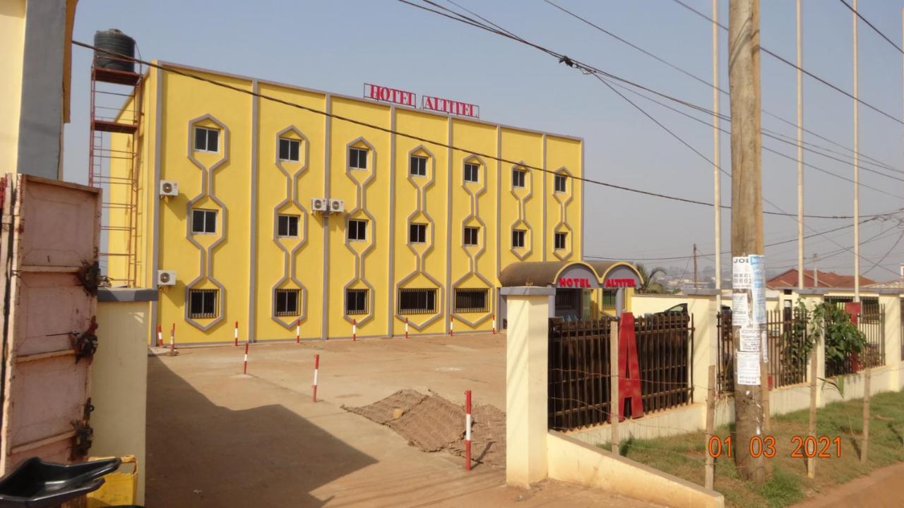 Hotel Altitel Bafoussam Exterior foto