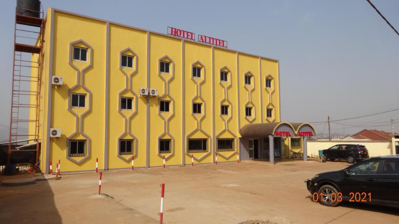 Hotel Altitel Bafoussam Exterior foto
