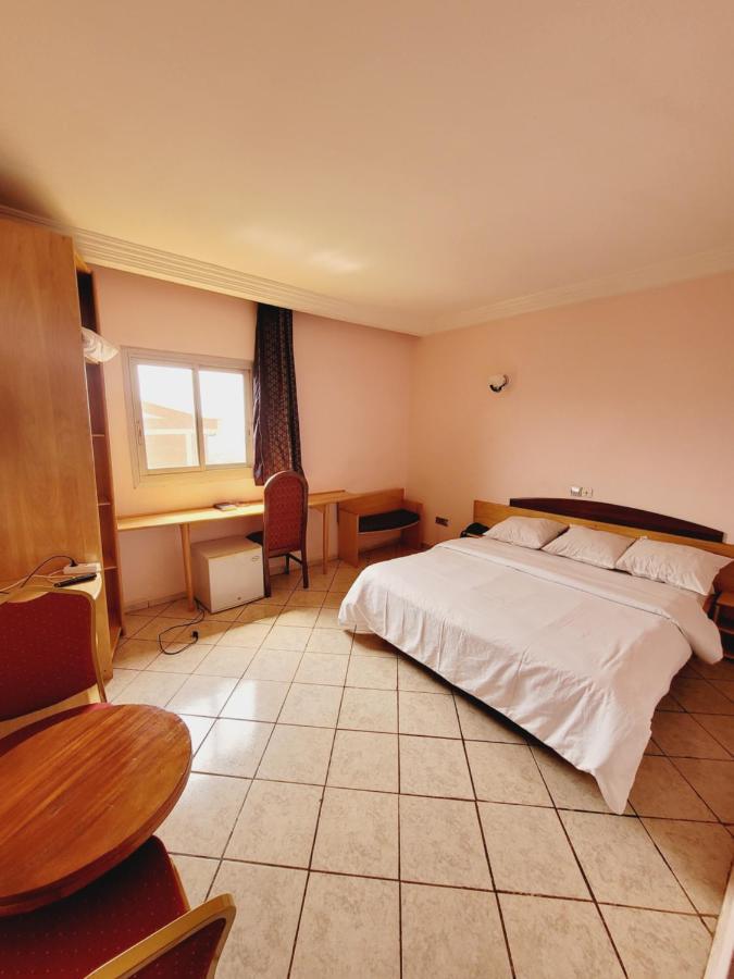 Hotel Altitel Bafoussam Exterior foto