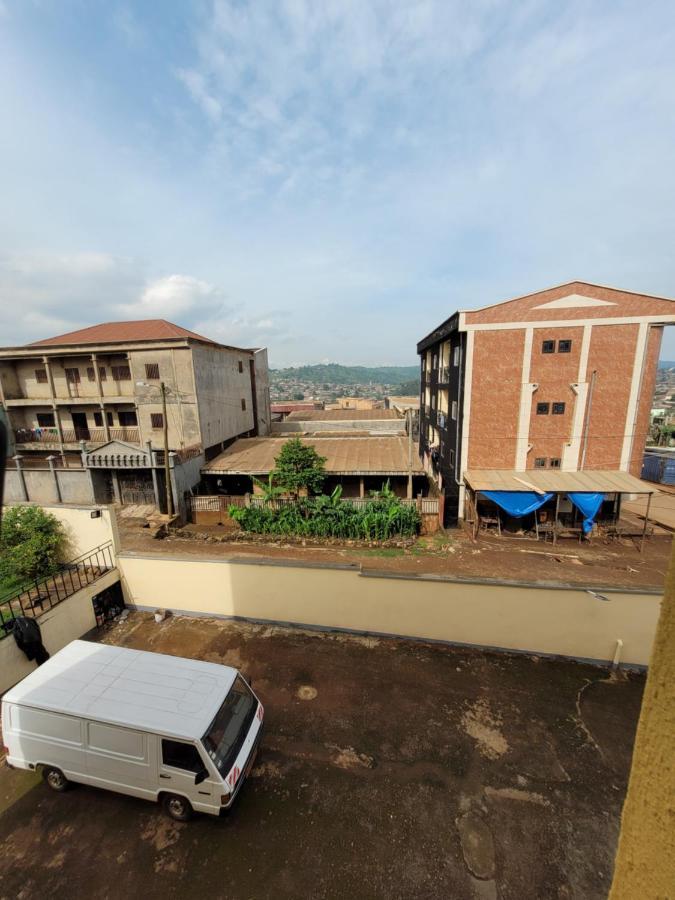 Hotel Altitel Bafoussam Exterior foto