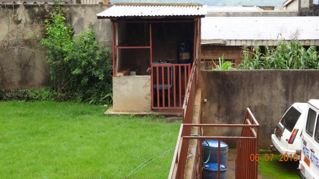 Hotel Altitel Bafoussam Exterior foto